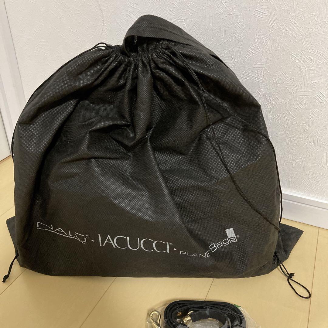 IACUCCI イアクッチ ショルダーバッグ スピックアンドスパン