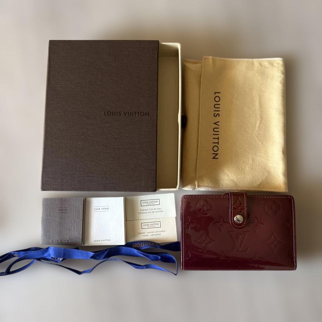 ルイヴィトン　折り財布