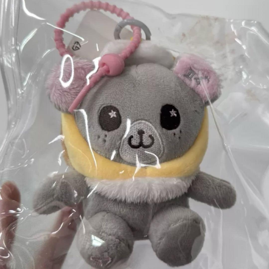 LOOK KHUNNOO DOLL KEYCHAIN