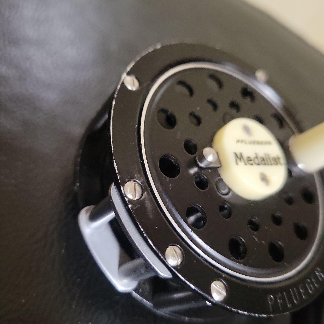 Pflueger Medalist 1492 AK フライリール