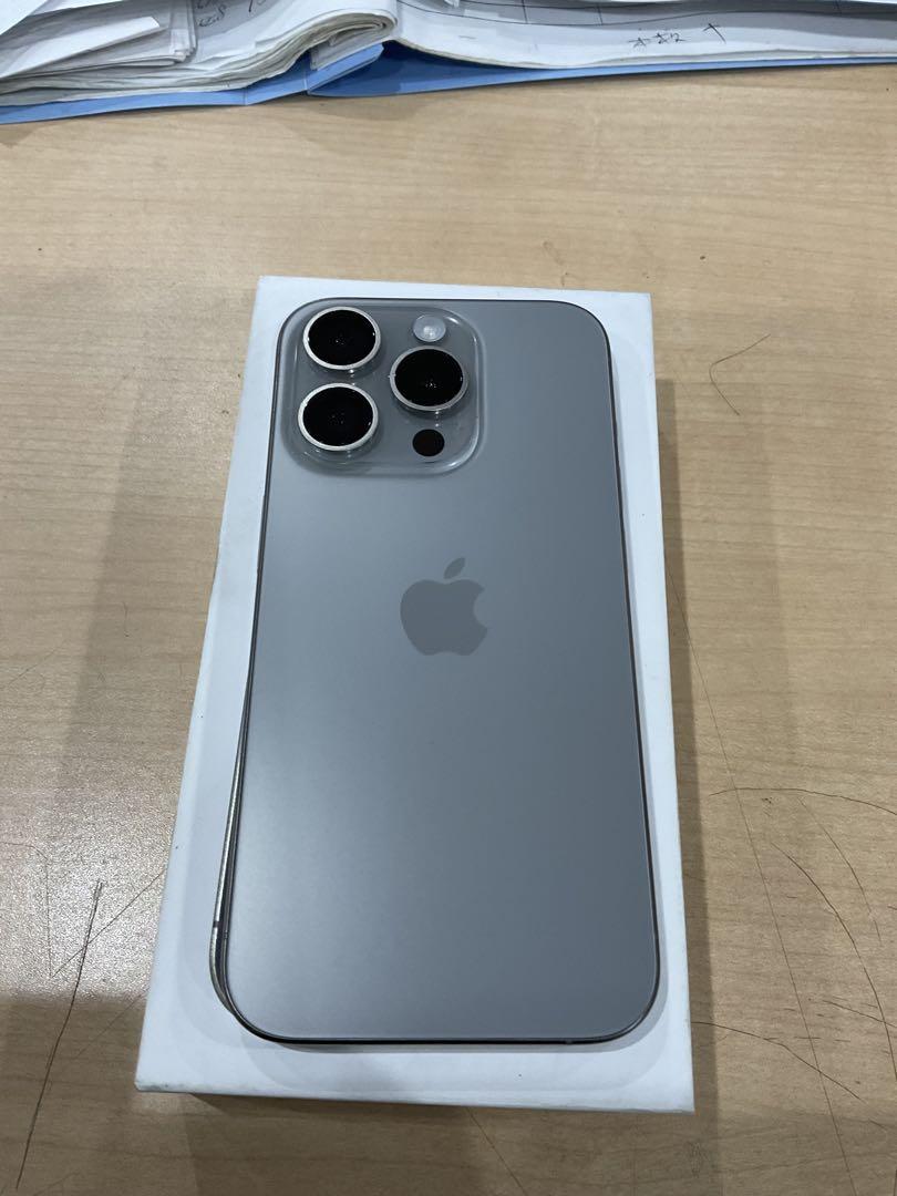 Apple iPhone 15Pro シルバー 本体 Apple iPhone 15Pro シルバー 128GB 本体 - メルカリ