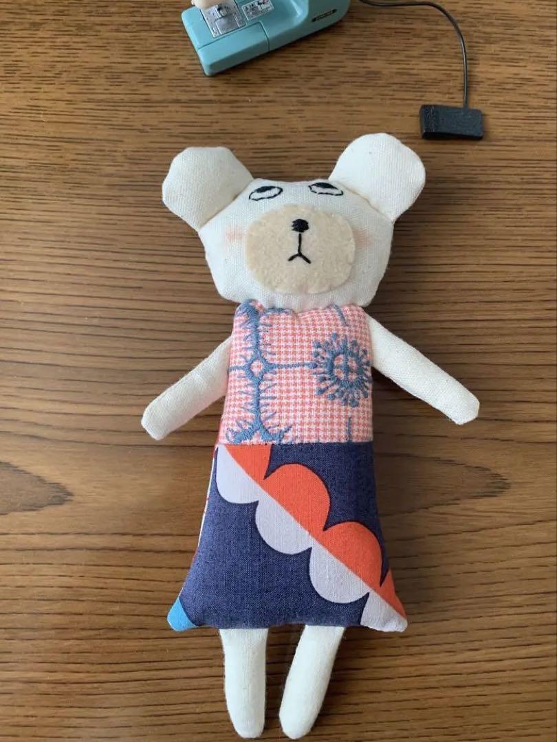ハンドメイドミナペルホネン ぬいぐるみクマさん お迎え待ち