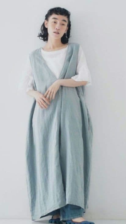 ネストローブ ブラックリネンバックVノースリーブワンピースM nest Robe