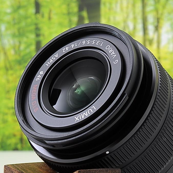 WiFi機能つき☆おしゃれミラーレス♪オリンパス E-M10 Mark Ⅱ