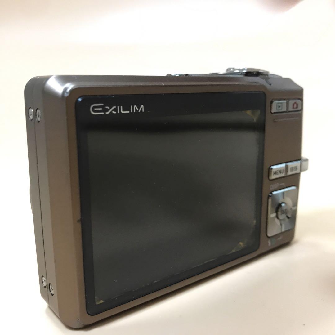 EX-Z600 レトロコンデジ
