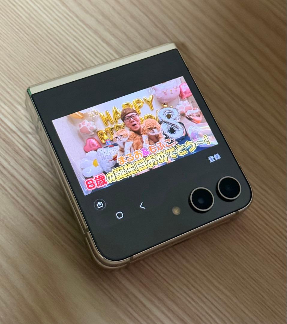ジャンク品) Galaxy Z Flip5 512GB 本体 - メルカリ
