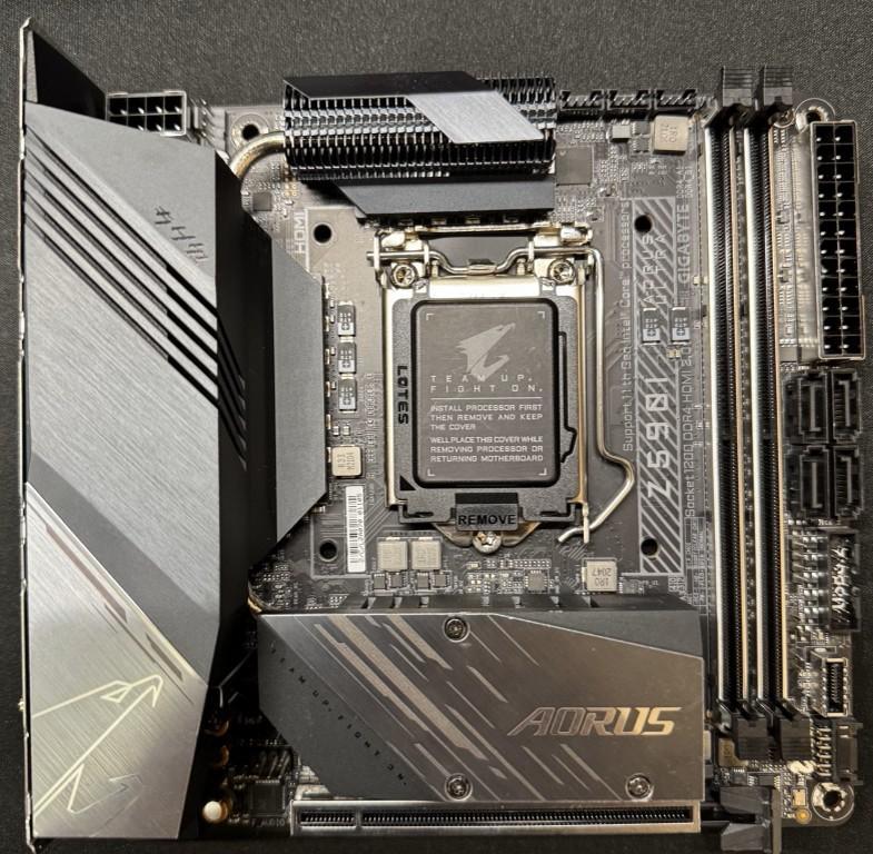 マザーボード GIGABYTE Z590I AORUS ULTRA