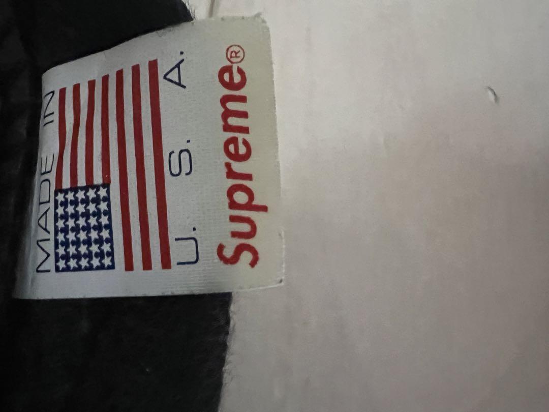 supremeキャップ　黒