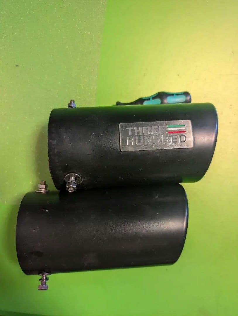 アバルト595 THREE HUNDRED マフラーカッター傷や汚れあり BRIGHTFACE_UK