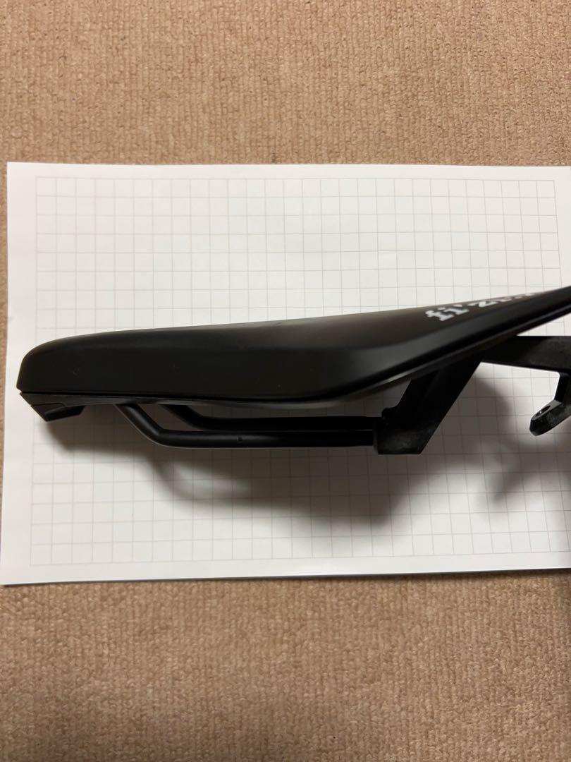 パーツ fizik AERIS Long Distance R5