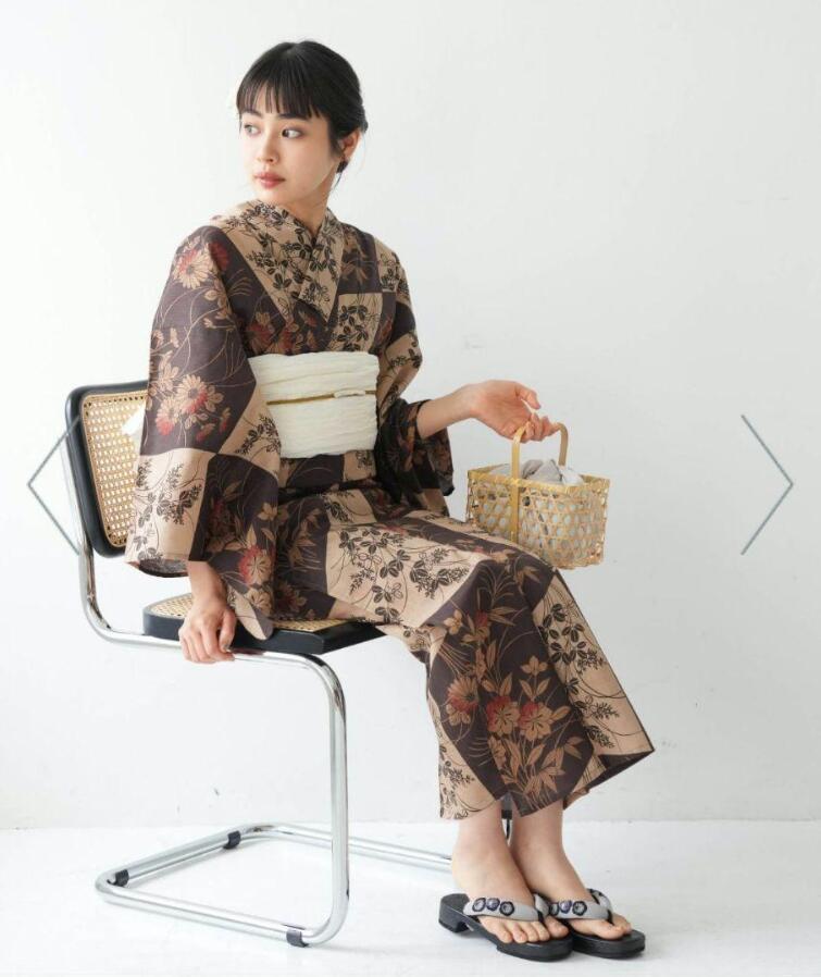 ニコアンティーク 高級変わり織 浴衣3点セット 珈琲色の変わり市松と小菊