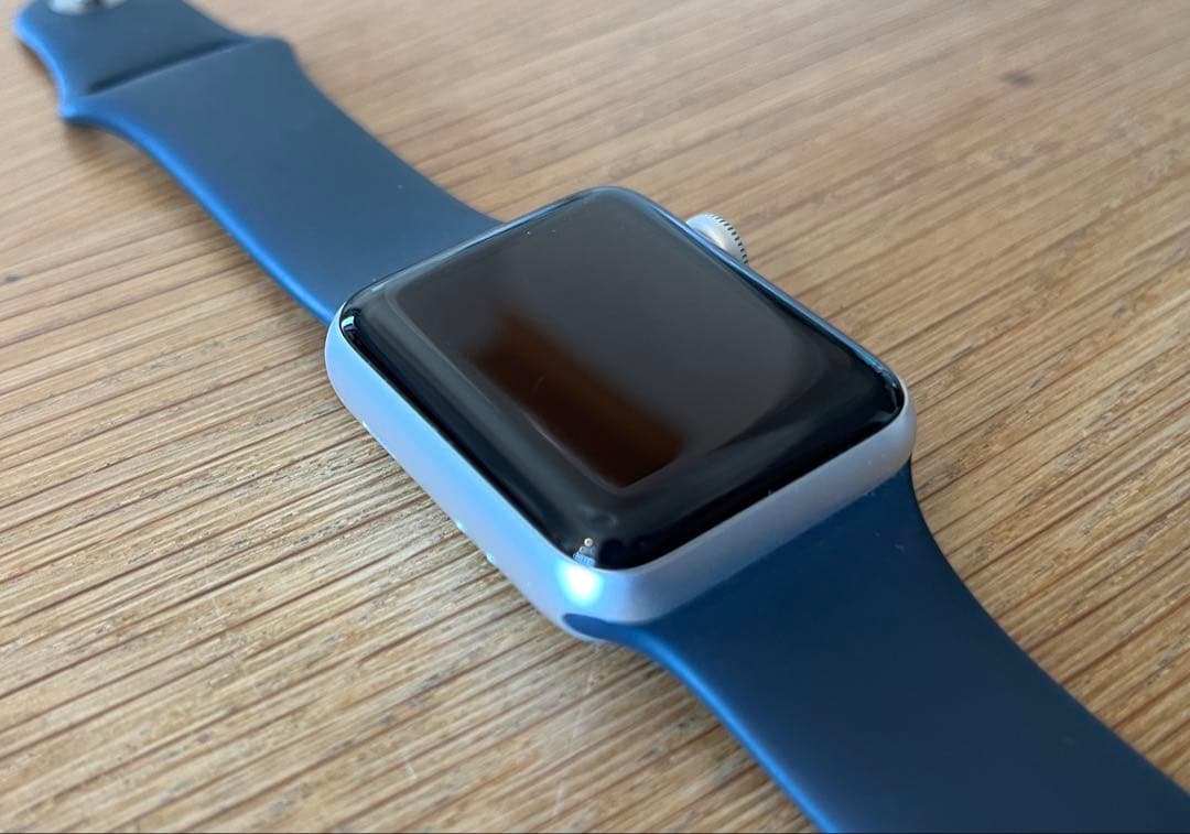 Apple Watch Series 3 GPSモデル 38mm シルバー