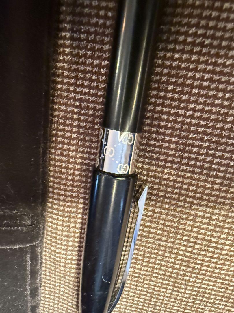 【新品未使用】　GUCCI ペンケース付き　ボールペン 新品未使用】 GUCCI ペンケース付き ボールペン