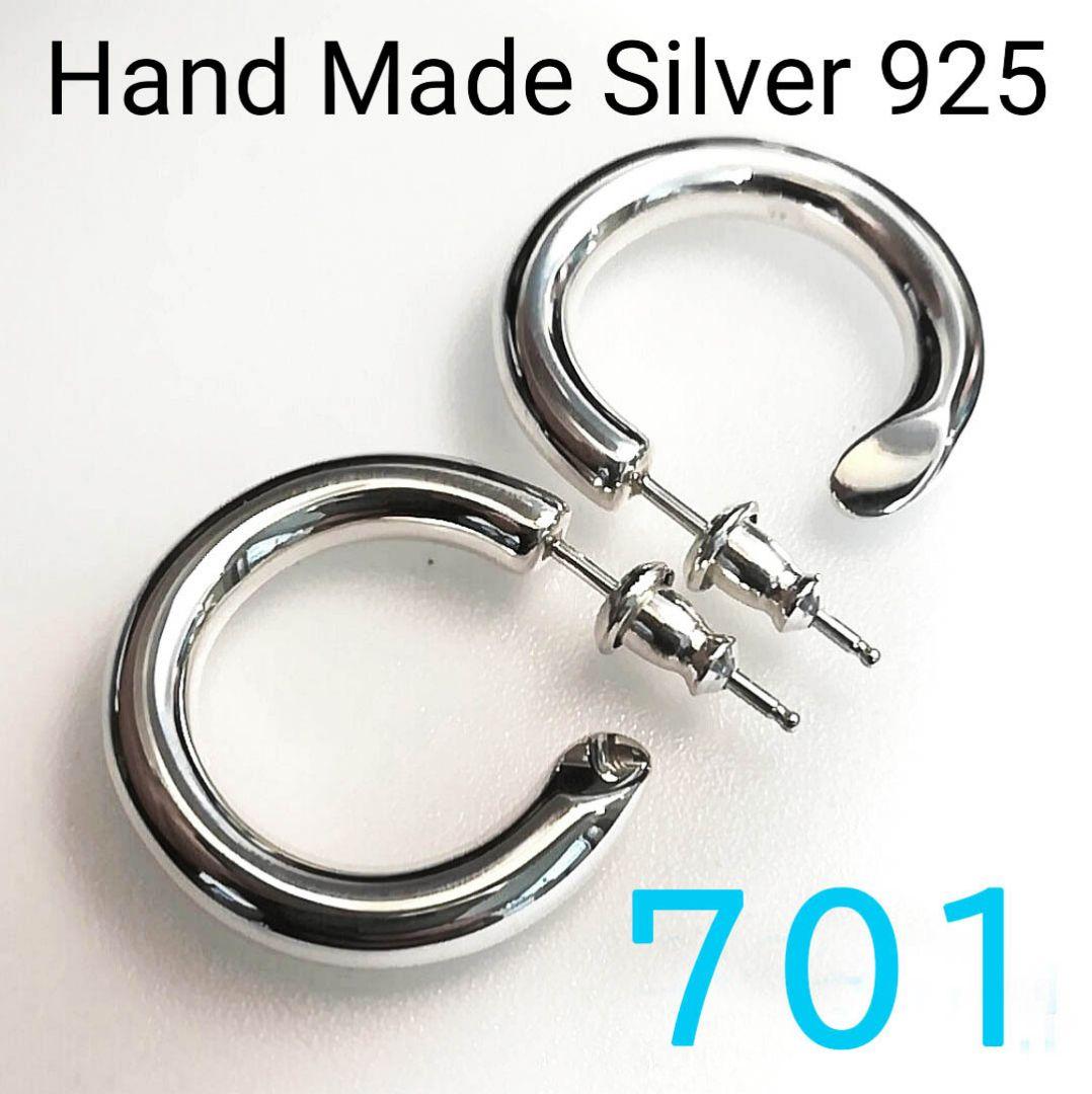 4x23mm 両耳 ゴールド ハンドメイド 925 フープピアス(701) 4x23mm 両耳 ハンドメイド 925 フープピアス(701サイズ) - メルカリ