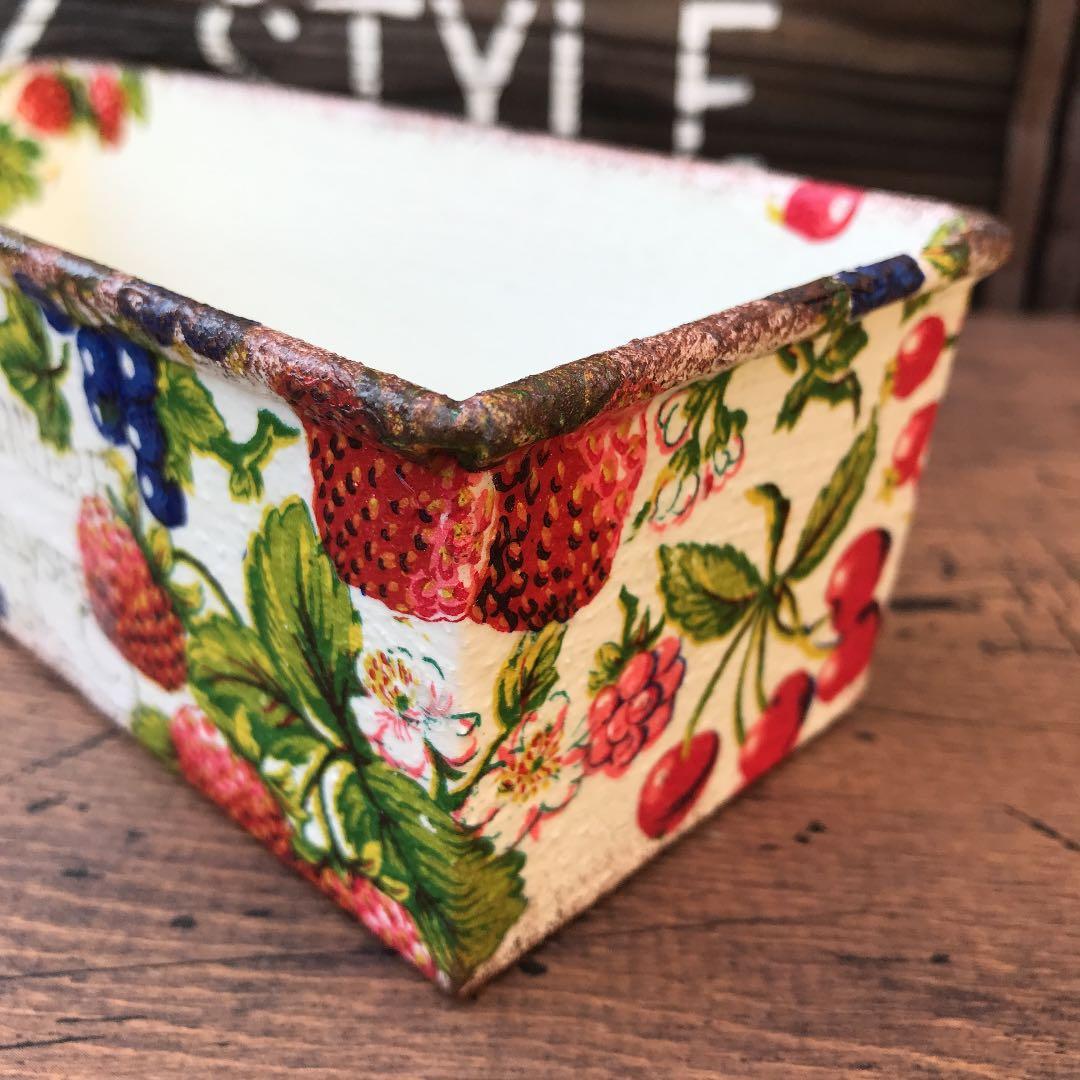 Hamanaさまご購入品 リメイク缶 パウンドケーキ ベリーいっぱい | beia