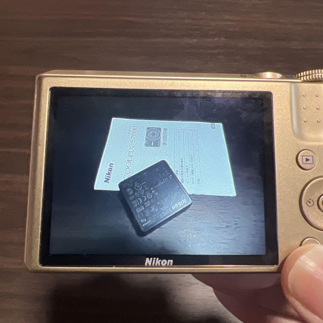 Nikon COOLPIX S7000 ゴールド