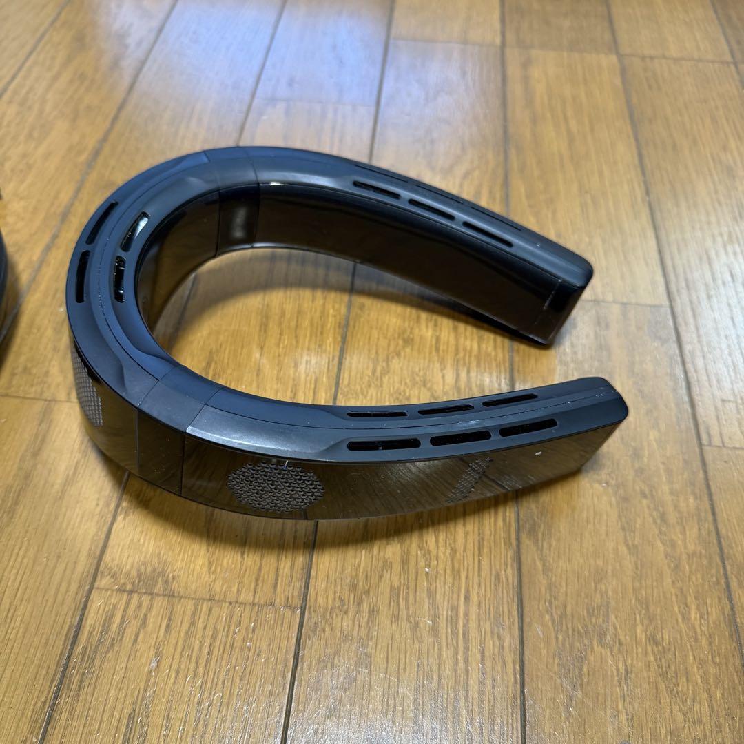【涼しい〜】 TORRAS ネッククーラー　ブラック 充電式　ケース付き