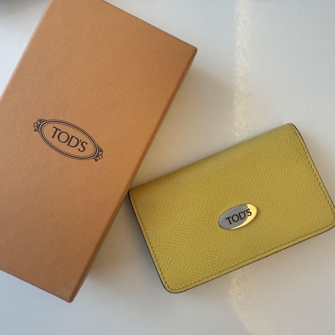TOD'S イエロー レザー キーケース小物
