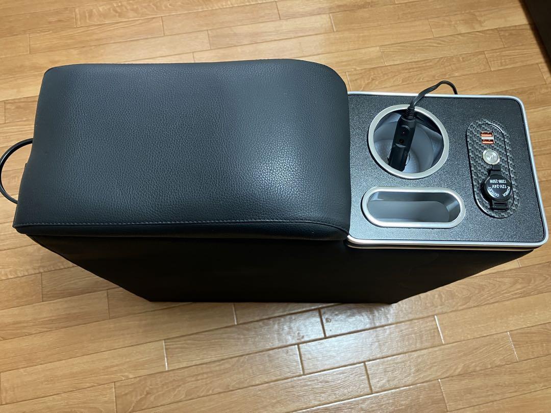 ノア、ヴォクシー、コンソールボックス ブラック(ガソリン車専用)