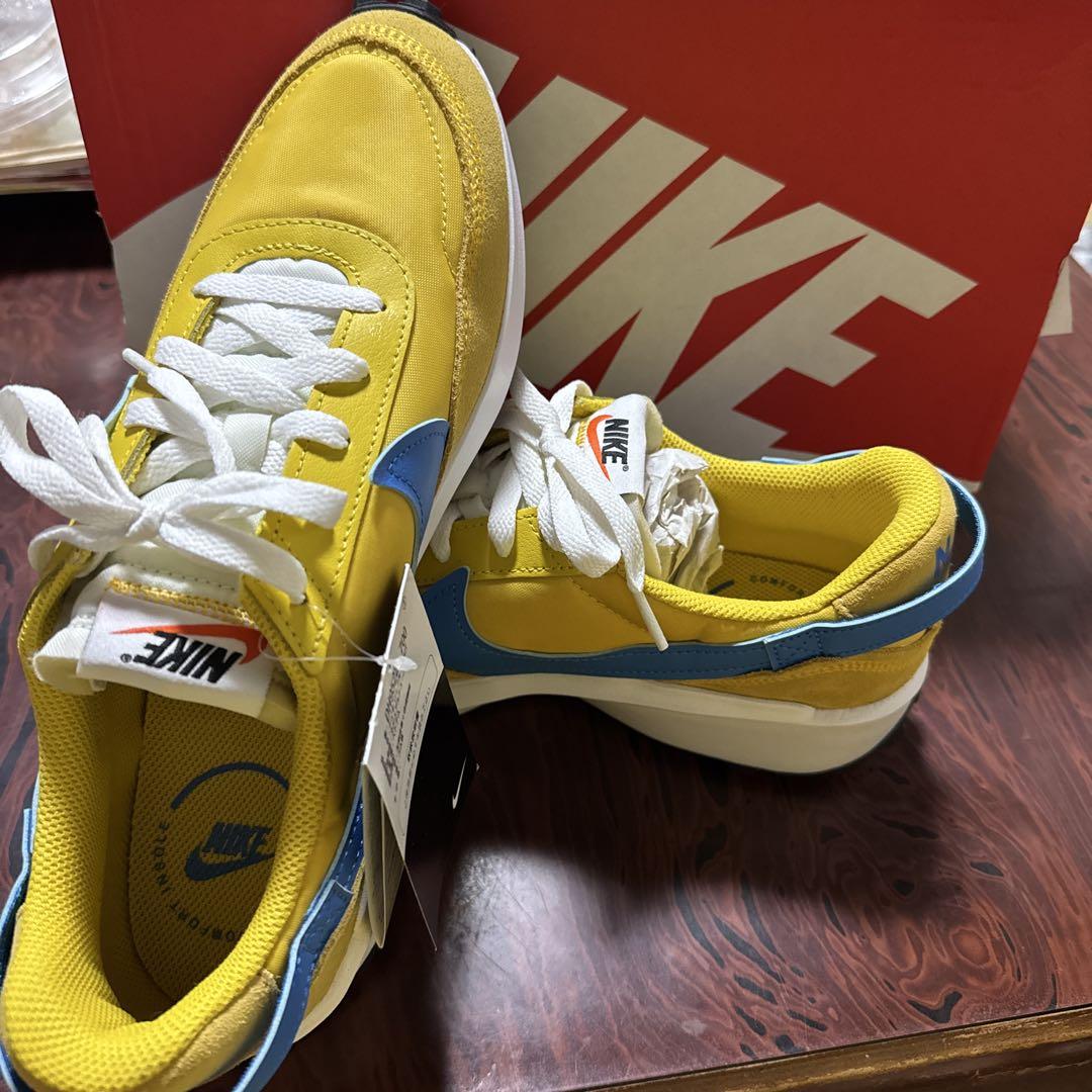 NIKEWAFFLE DEBUT