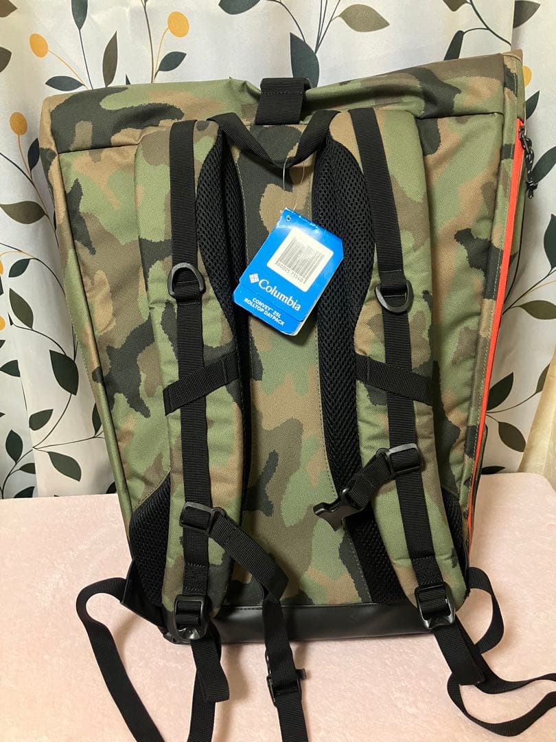Columbia カモフラージュ 防水リュック HRDEVELOPMENT_JP