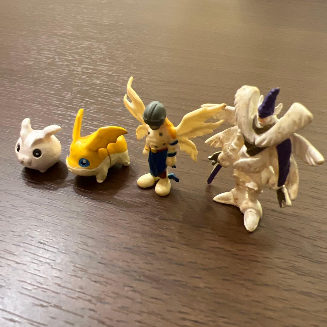 デジモン フィギュア ワンダーカプセル 4体セット - メルカリ