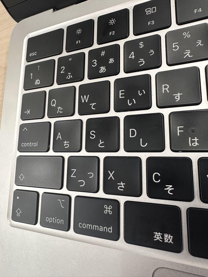 Apple MacBook Air M2 2022 本体 シルバー
