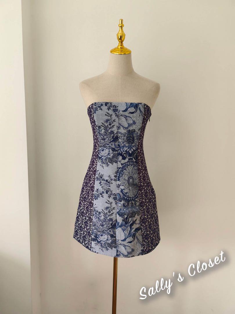 ❣️25新作 新品♡ Alice+Olivia 青花柄ミニワンピース♡　660