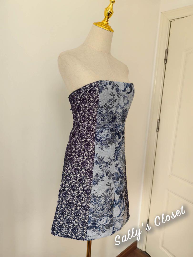 ❣️25新作 新品♡ Alice+Olivia 青花柄ミニワンピース♡　660