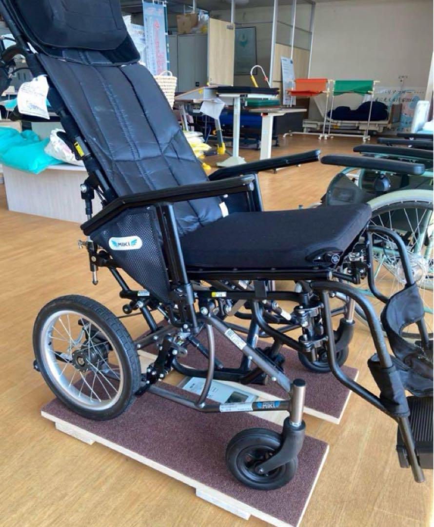 車椅子用体重計『ちょこっと』　※推奨体重計・段差解消スロープ付き
