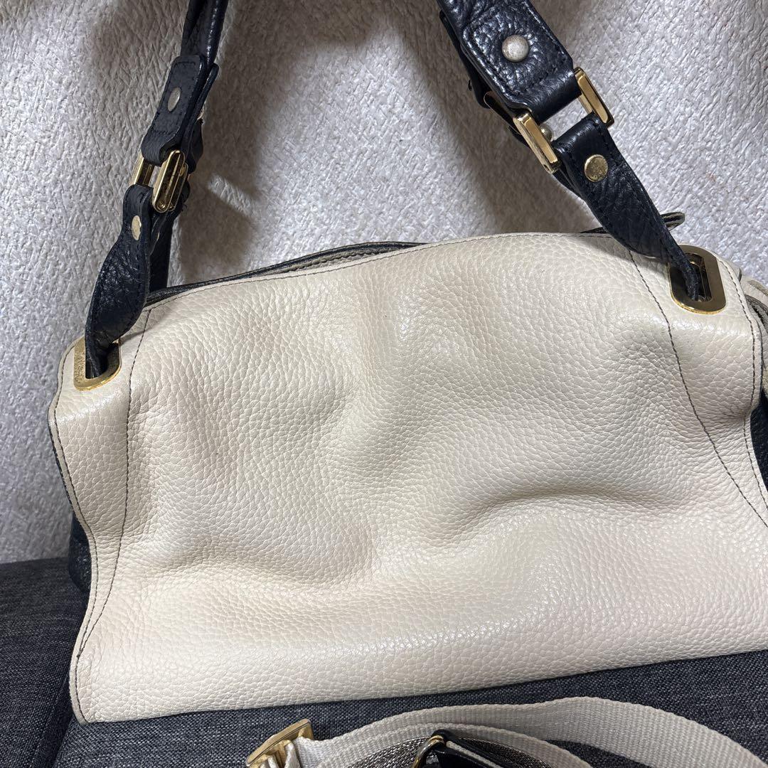 IANNE ハンドバッグ　ショルダーバッグ　オフホワイト　いちご