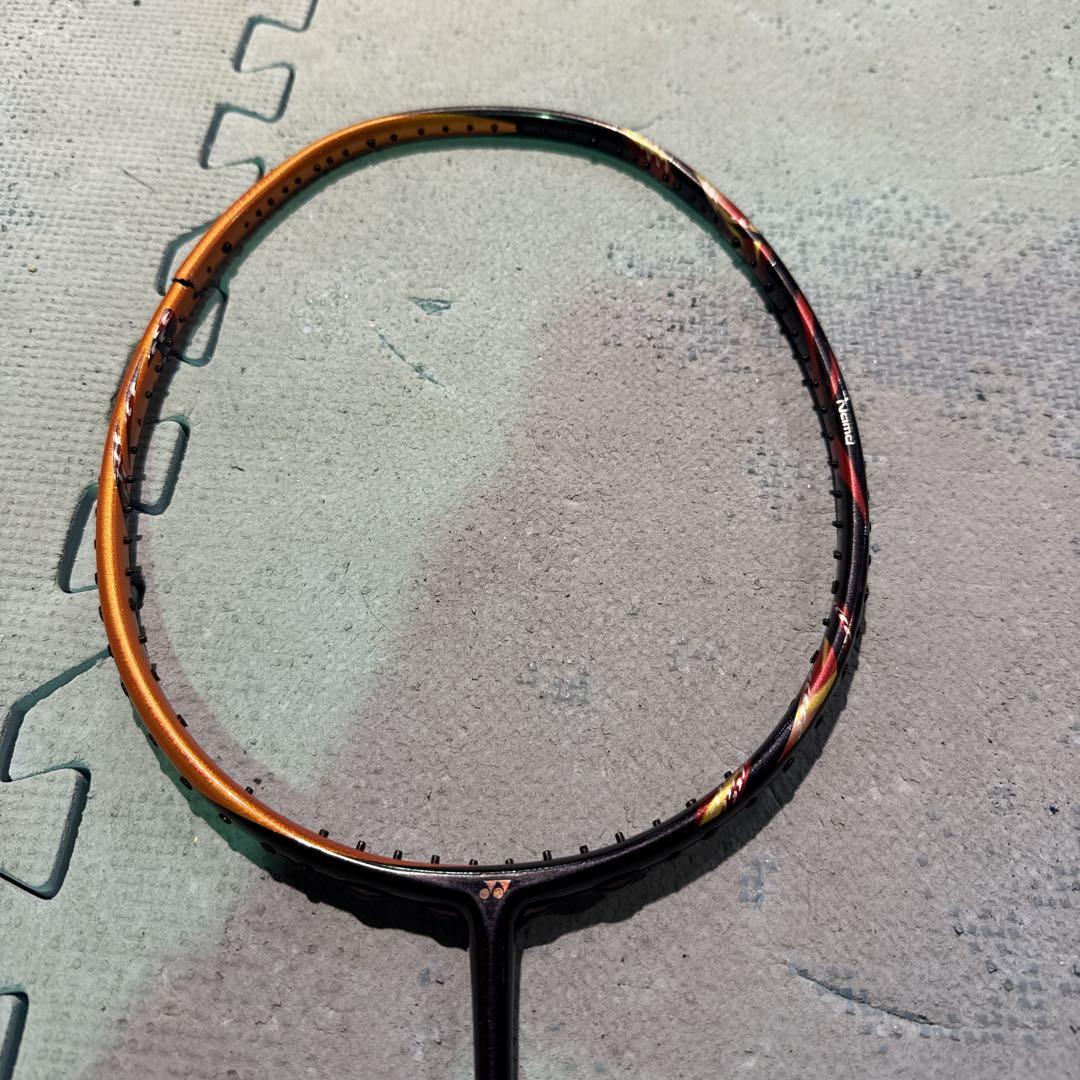 ASTROX 99 バドミントンラケットジャンク品