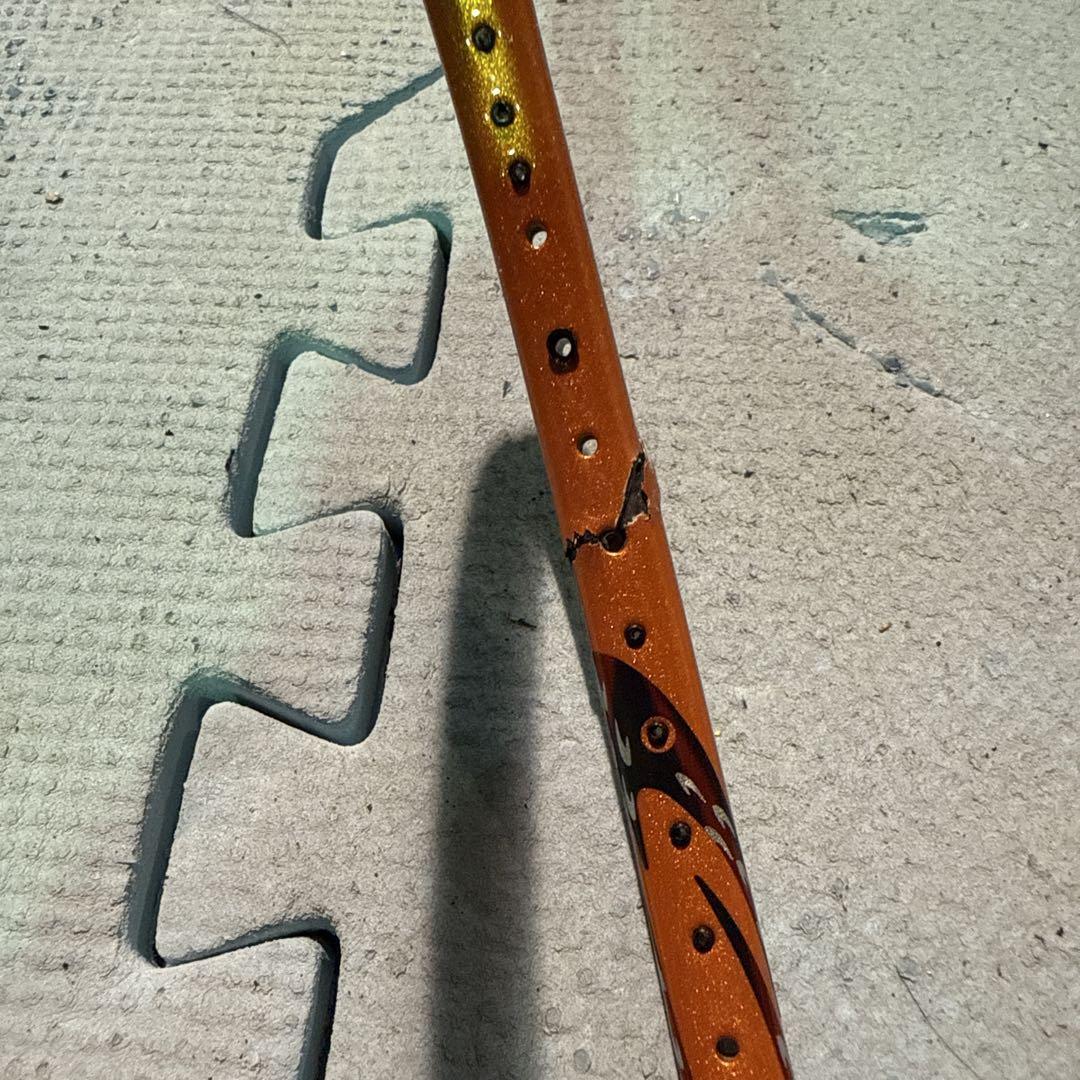 ASTROX 99 バドミントンラケットジャンク品