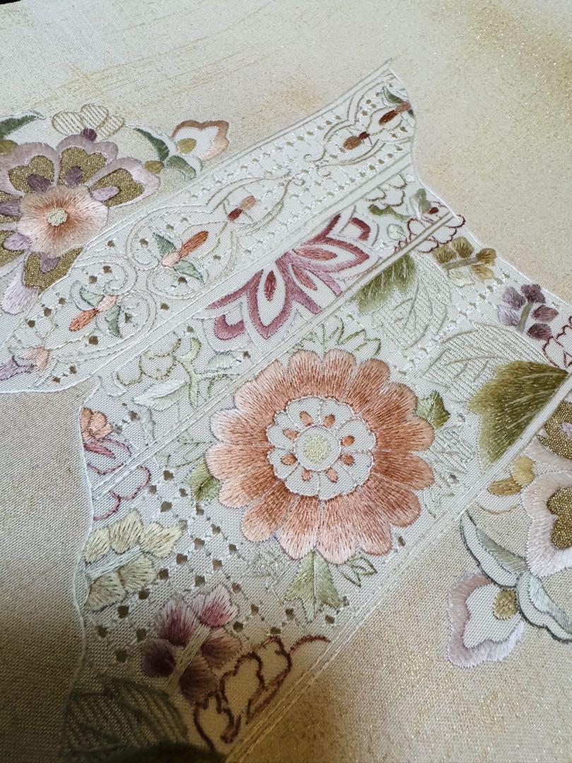 【極美品】西陣老舗機元「田中工芸織物 荘園」白地「蘇州刺繍 汕頭刺繍 相良刺繍」