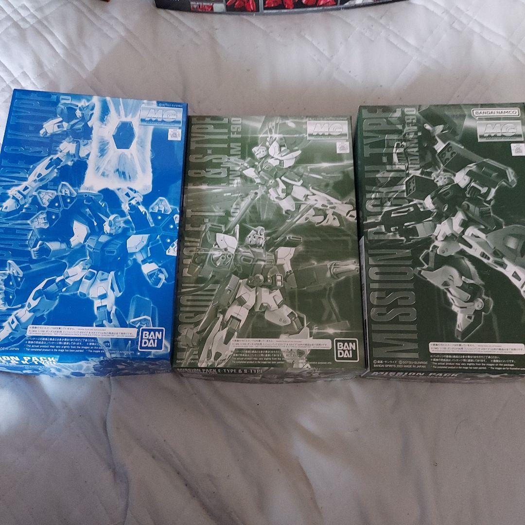 寒冷地仕様＆追撃戦仕様のパックを新規造形で再現！ガンプラ「MG