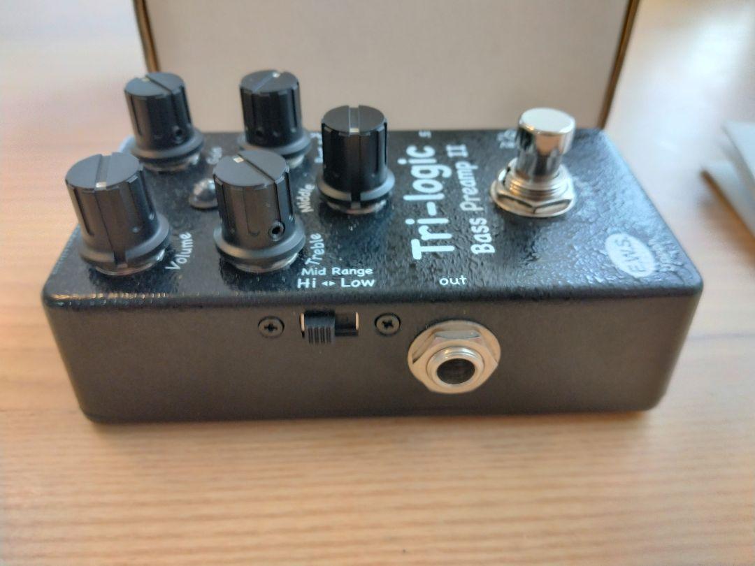 【トム】E.W.S. Tri-logic Bass Preamp II