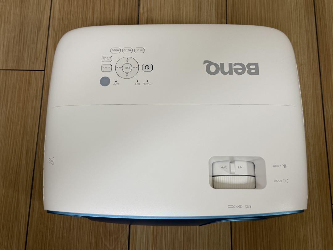 BenQ TK800M ホームプロジェクター