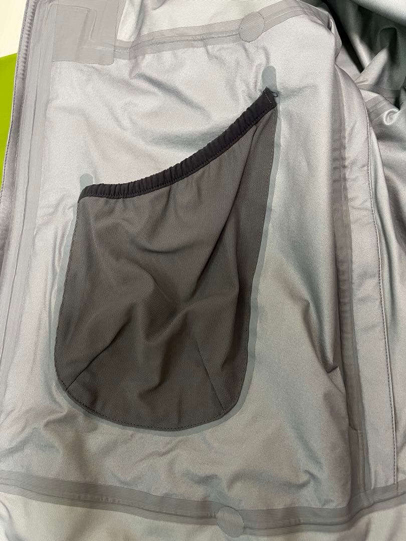 RAB ネオガイドジャケット