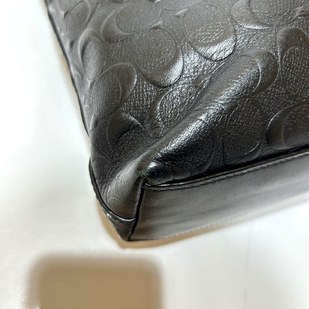 【美品】　COACH ショルダーバッグ　レザー　シグネチャー　エンボス