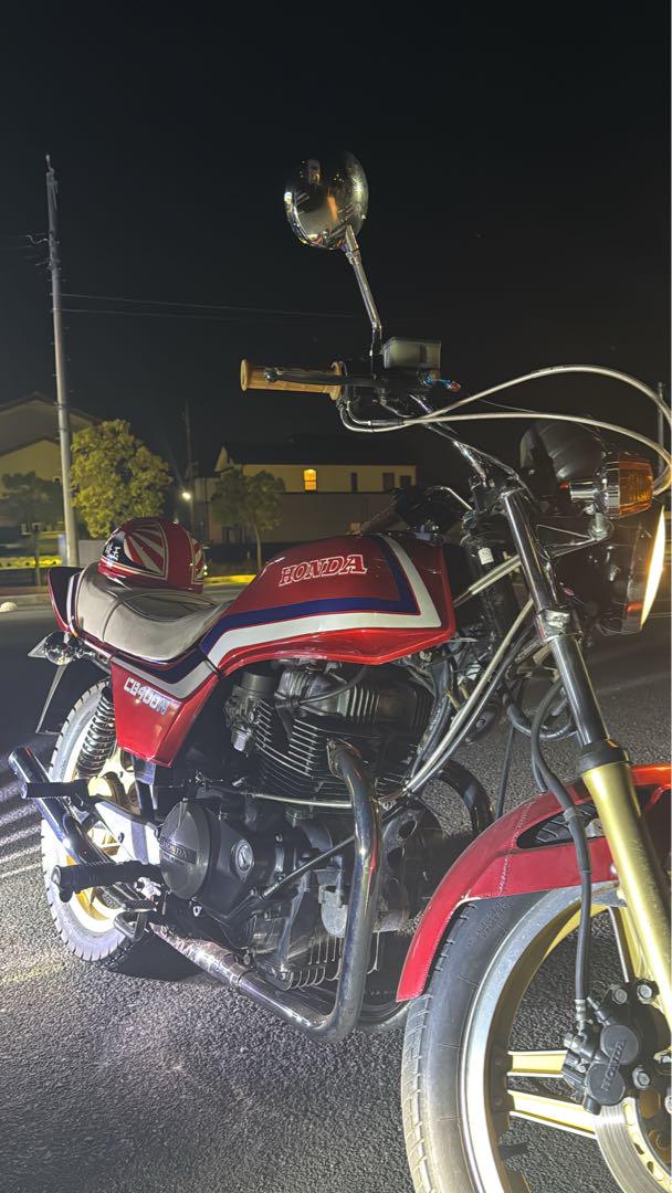 ホンダ CB400N 赤/白 クラシック
