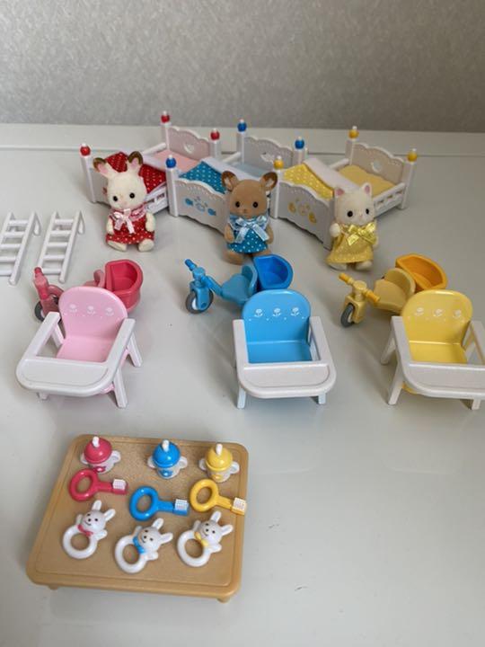 メルカリ シルバニアファミリー 赤ちゃん セット キャラクター メルカリ シルバニアファミリー 赤ちゃん セット キャラクター