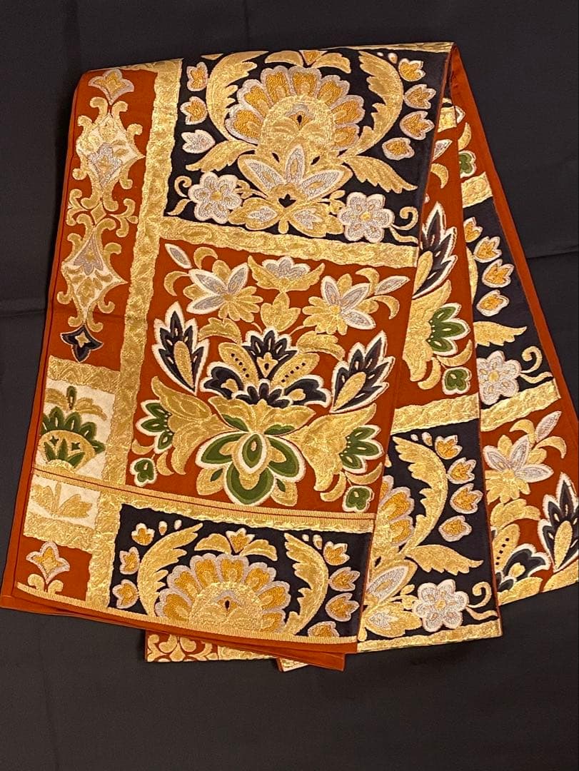 豪華 刺繍袋帯 正絹 404cm 金地＆赤 緑 刺繍 華文様 美品