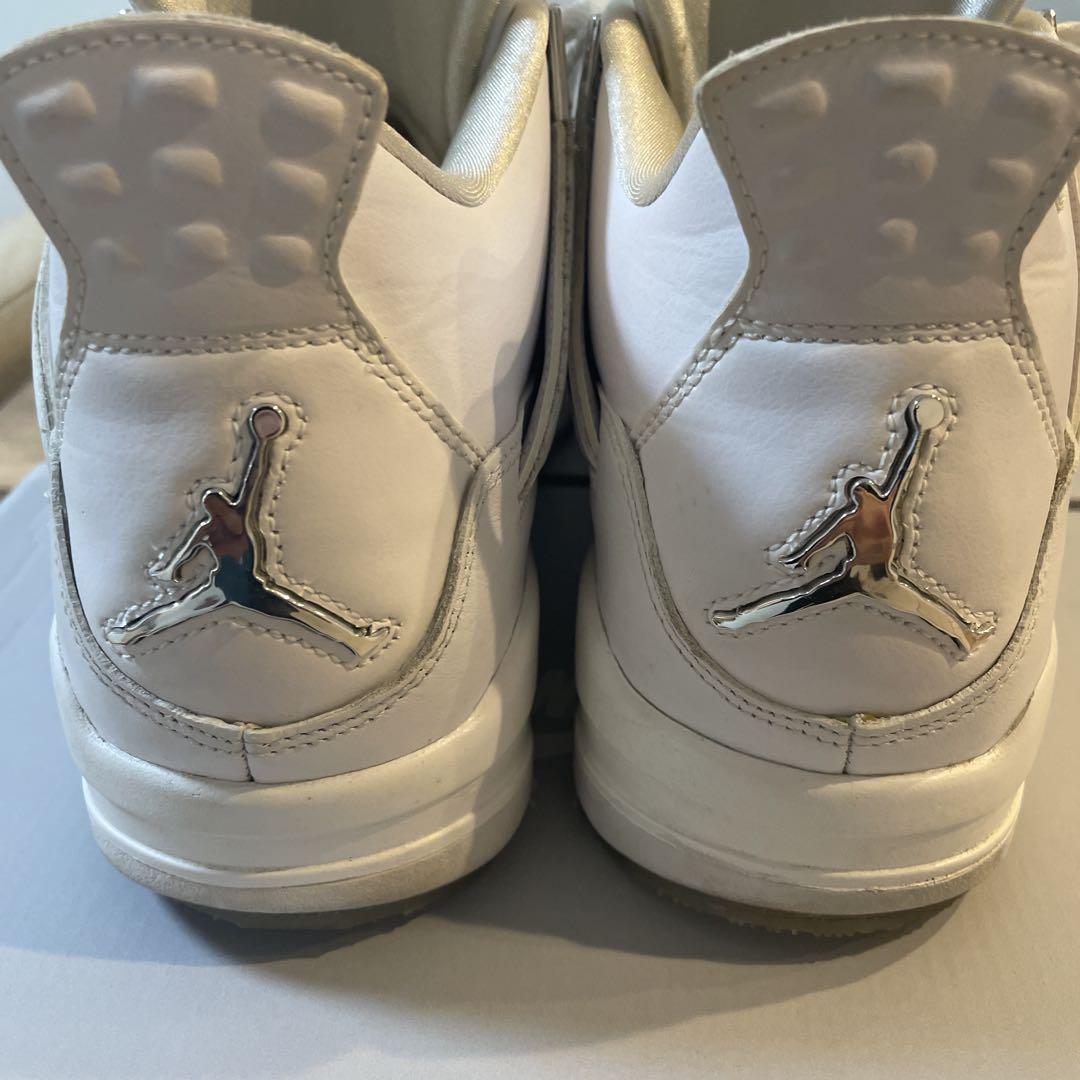 Jordan 4