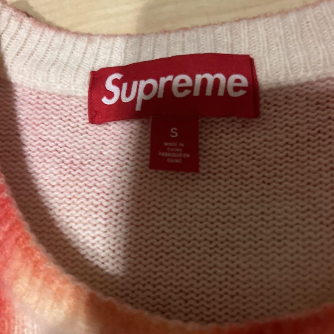 2回着用supreme 23fw Blurred Logo Sweater