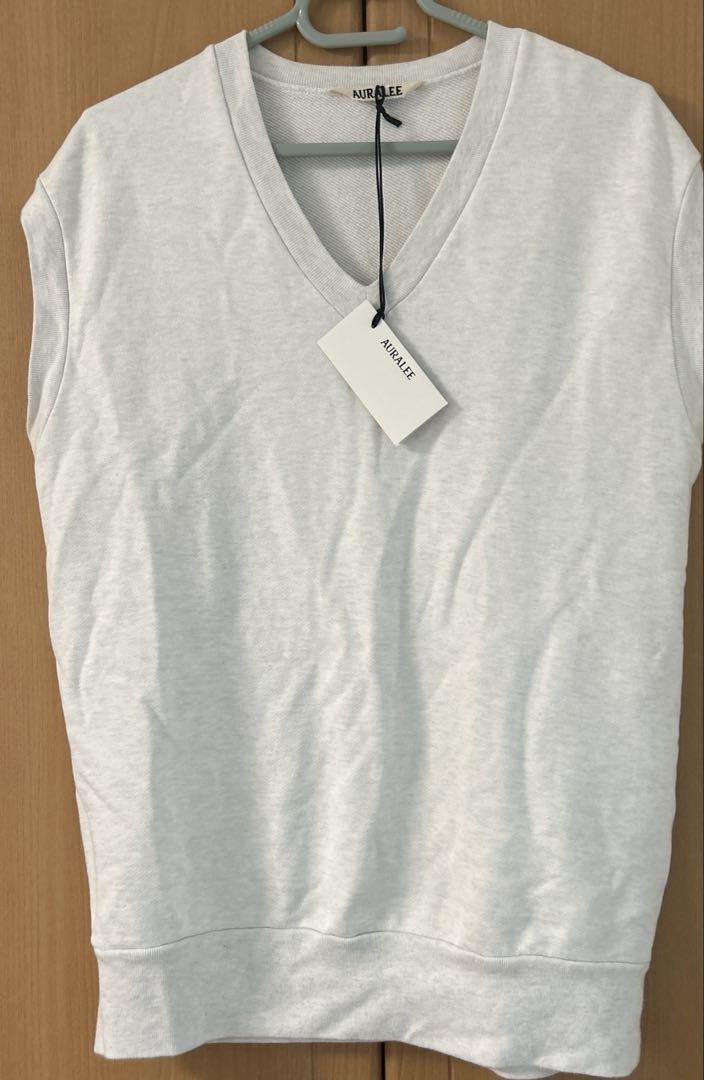 AURALEE LIGHT FLOWY SWEAT V-NECK VEST - メルカリ