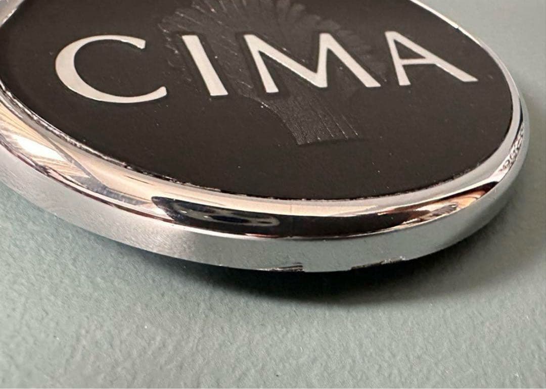 NISSAN 日産 CIMA シーマ Y31 純正ボンネット エンブレム　旧車