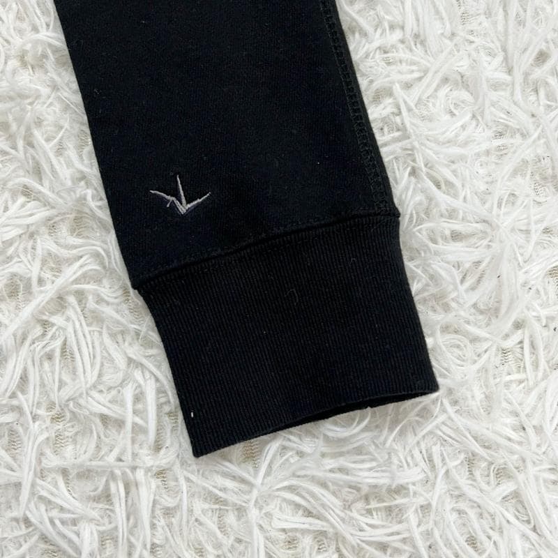 1PIU1UGUALE3 RELAX パーカー ビッグロゴ ビッグジッパー 人気沸騰