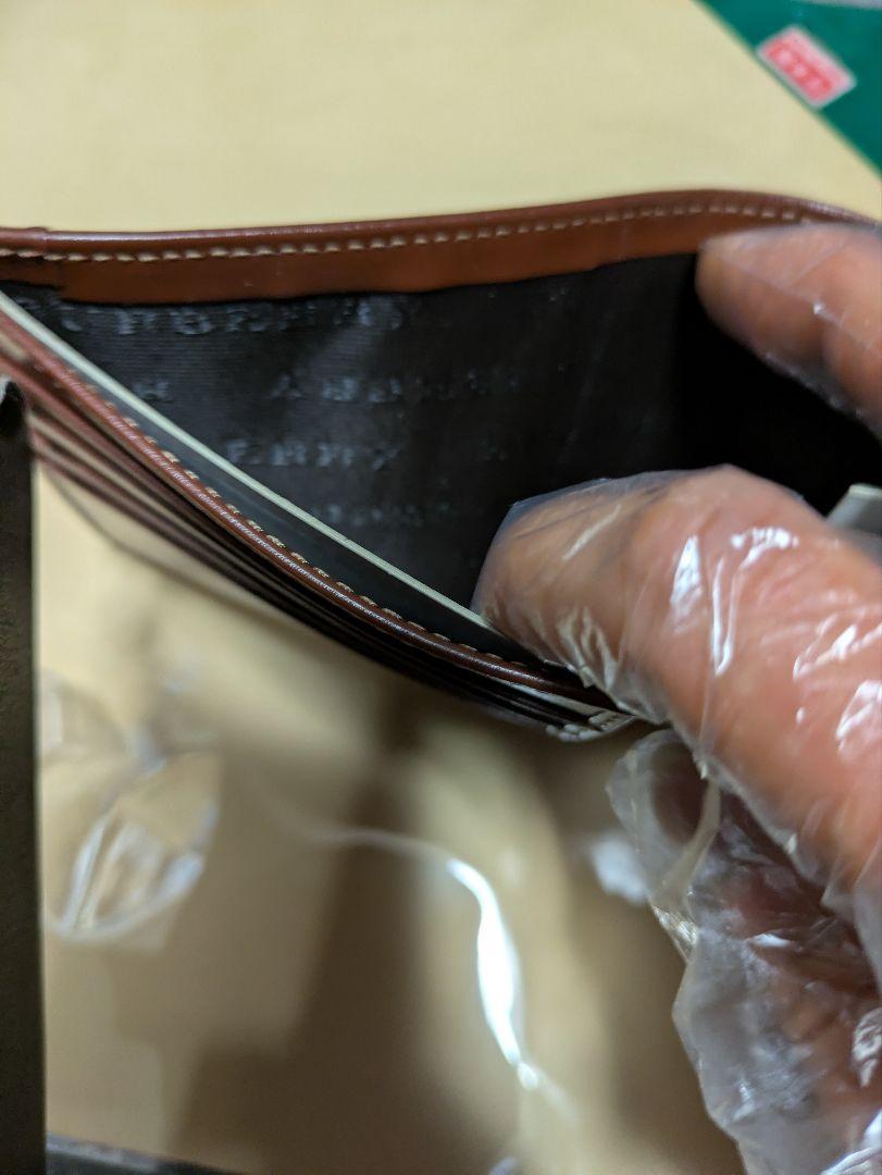 BURBERRY チェック柄 二つ折り財布 未使用　箱　袋付き