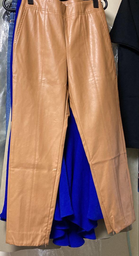 トゥモローランドストール新品タグ付き