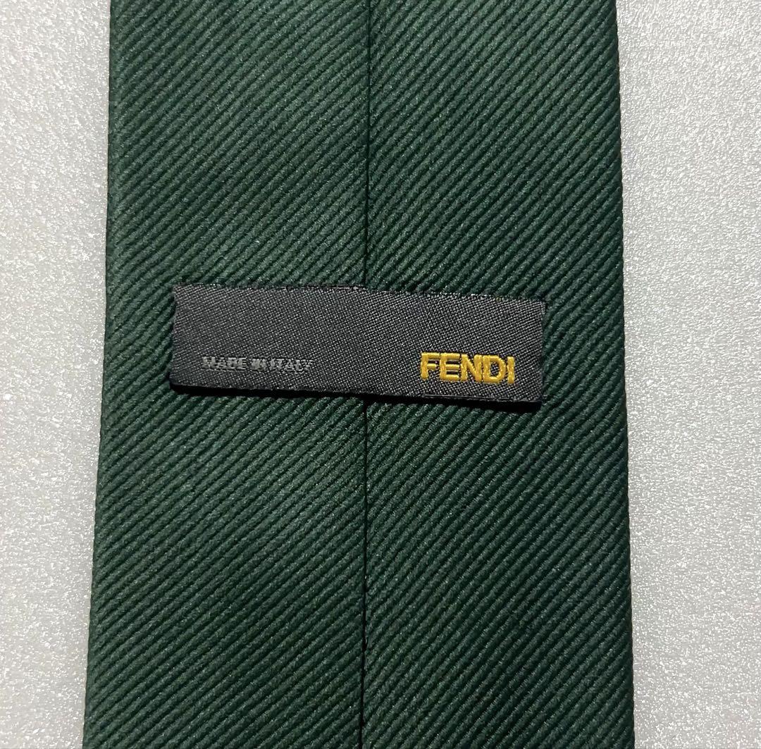 FENDI ネクタイ ハイブランド ソリッド グリーン